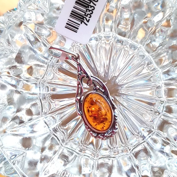 BALTIC COGNAC COLOR AMBER PENDENT - Picture 1 of 5